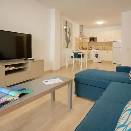 Calle Real Arrecife Apartment *